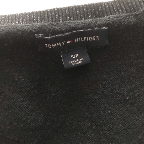 Black Tommy Hilfiger Sweater - Picture 3 of 4